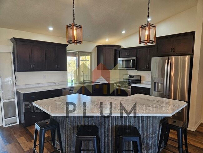 Building Photo - 522 Diane Ln