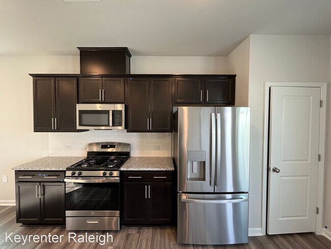 Building Photo - 3 br, 2.5 bath House - 5338 Arkose Drive