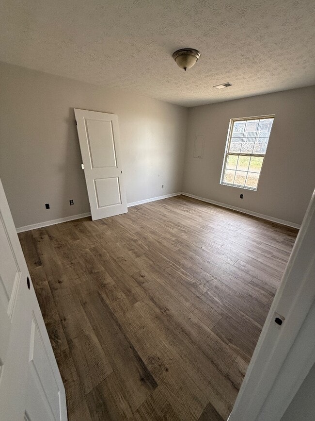 Foto del edificio - 517 Joel St