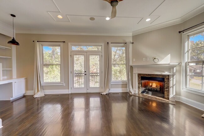 Living Room - 1292 Dahlgren Ln SE