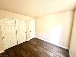 Building Photo - 2801 N Rainbow Blvd