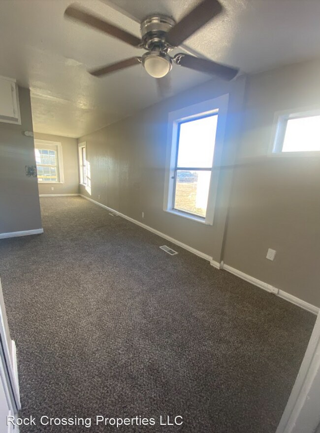 Foto del edificio - 4 br, 1 bath House - 419 E. Jarman