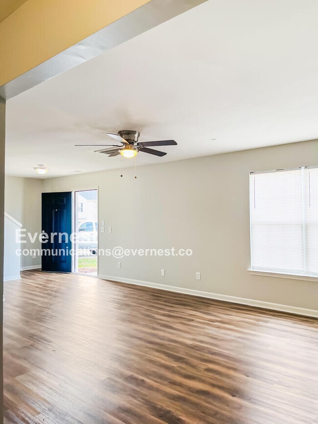 Building Photo - 5731 Laborde Ave
