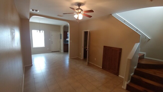 Living area - 422 Stone Drive