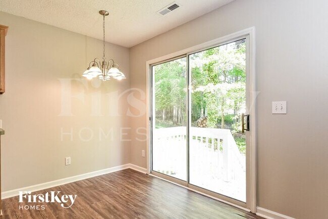 Building Photo - 6 Mahogany Ct