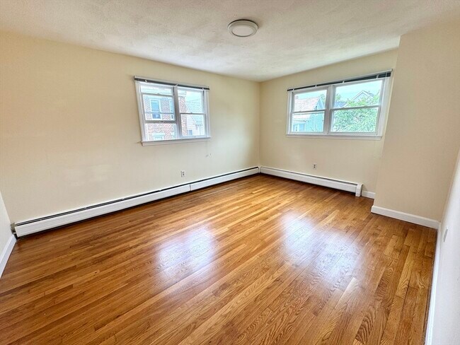 Foto del edificio - 397 Somerville Ave