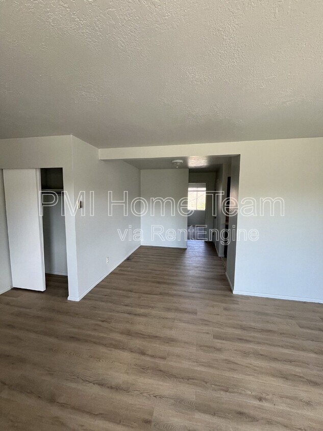 Foto principal - 1036 Healy St