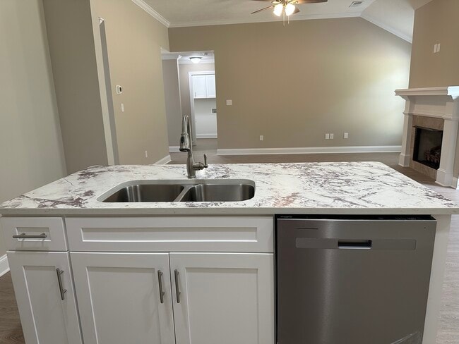 Foto del edificio - 84 Jackson Creek Dr