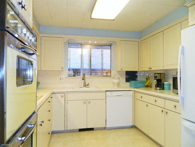 Foto del edificio - 375 Elm St