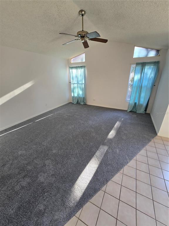 Building Photo - 10441 Deepbrook Dr