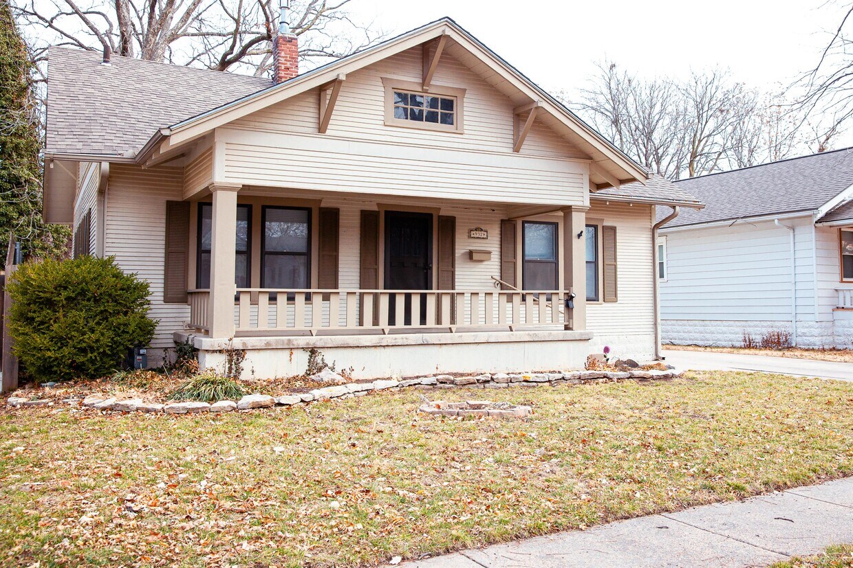 932 N Woodrow Ave, Wichita, KS 67203 House Rental in Wichita, KS