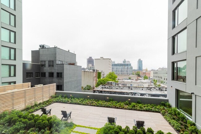 Foto del edificio - 655 Union St