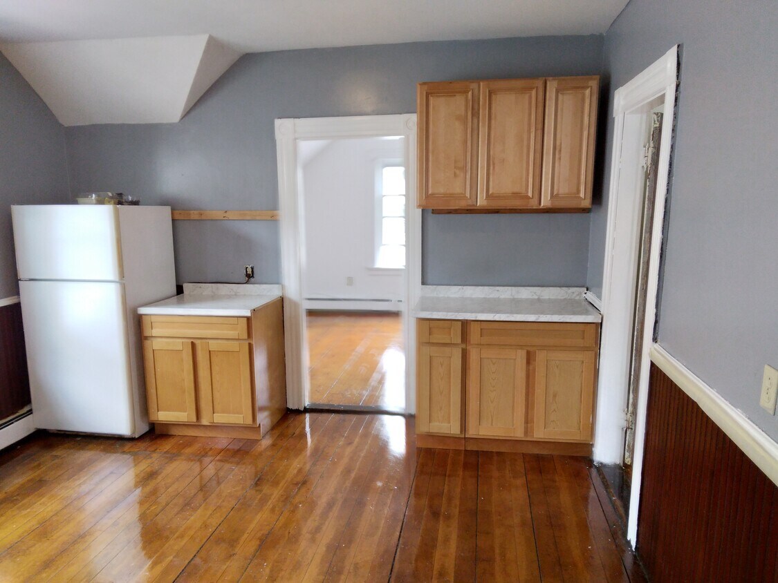Primary Photo - 71 Felix St