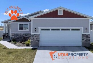 Building Photo - 8177 Kappa Dr