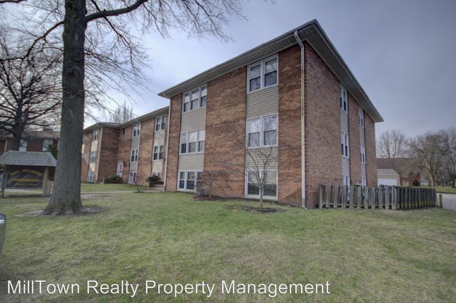 Building Photo - 834 11th Street Ct