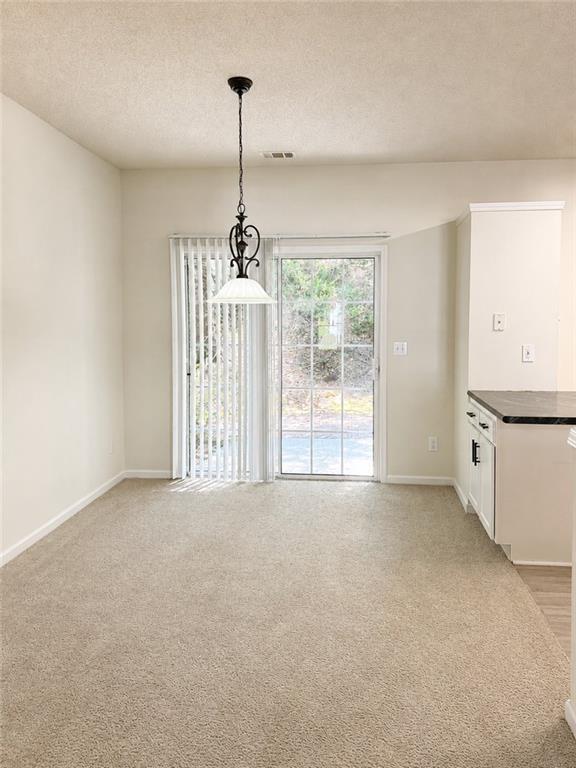 Building Photo - 9155 Nesbit Ferry Rd