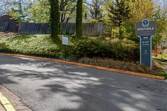 Foto del edificio - Eastdale Apartments