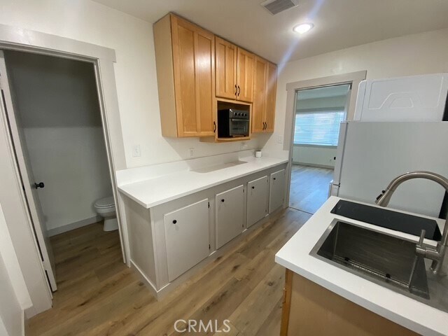 Foto del edificio - 6419 Burgundy St