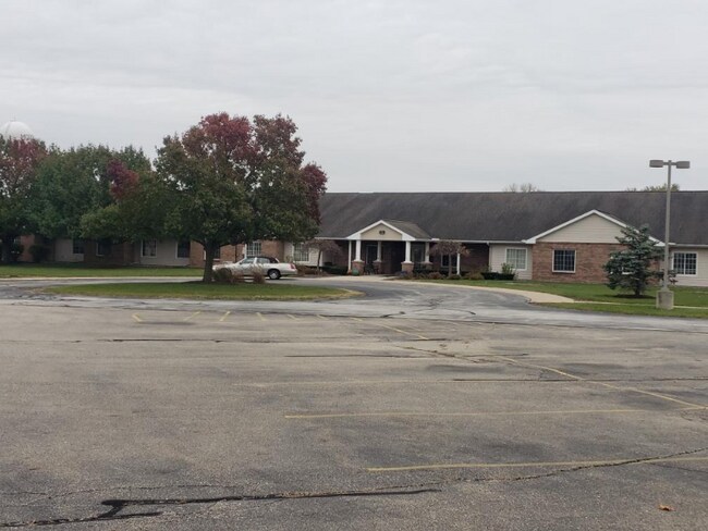 Building Photo - 811 W Coomer St