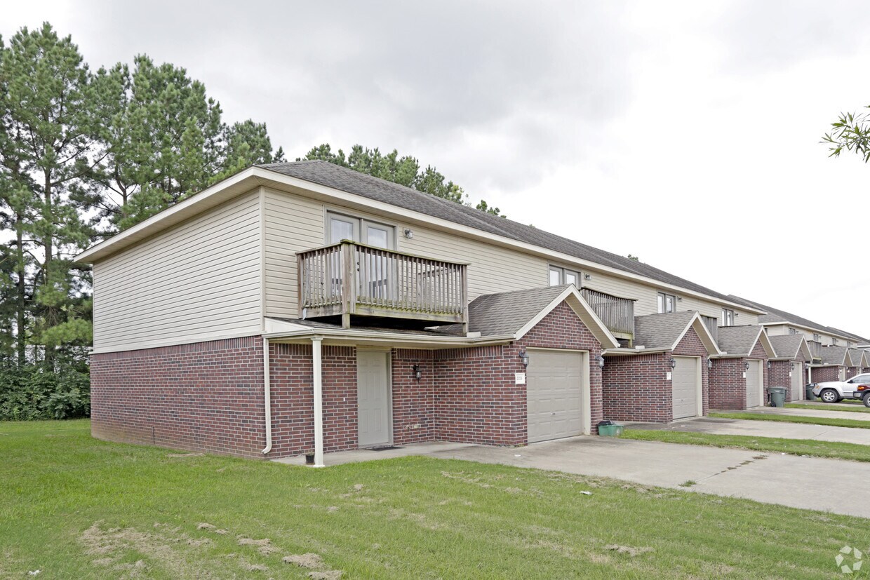 Foto del edificio - 2149-2255 W Skyler Dr