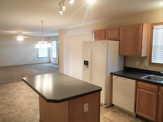 Building Photo - 6864 Mac Dr