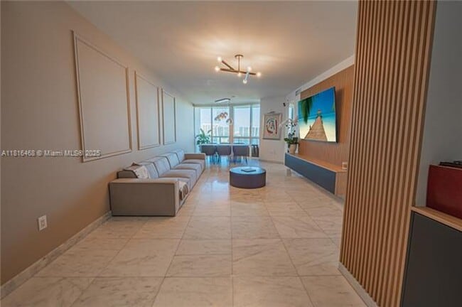 Building Photo - 18201 Collins Ave