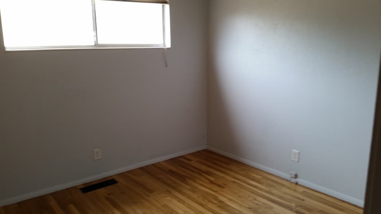 Foto del edificio - 645 Colorado River Blvd