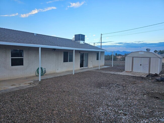 Foto del edificio - Unfurnished Long Term Solar Panels