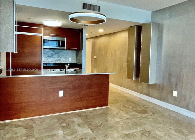 Foto del edificio - 1850 S Ocean Dr