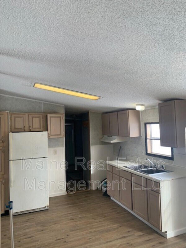 35 Killdeer Dr, Unity, ME 04988 House Rental in Unity, ME