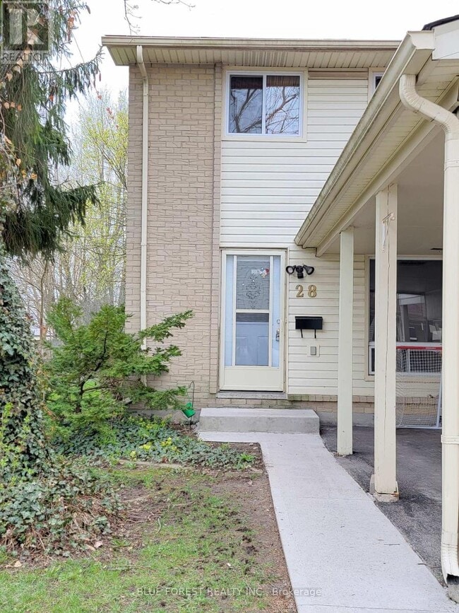 Building Photo - 801 Osgoode Dr