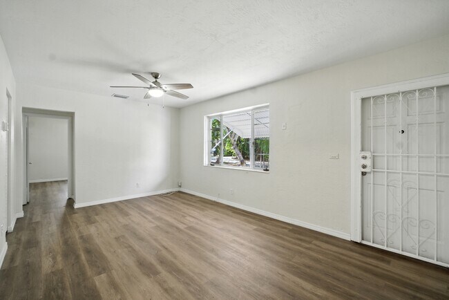 Foto del edificio - 2545 Tequesta Ln