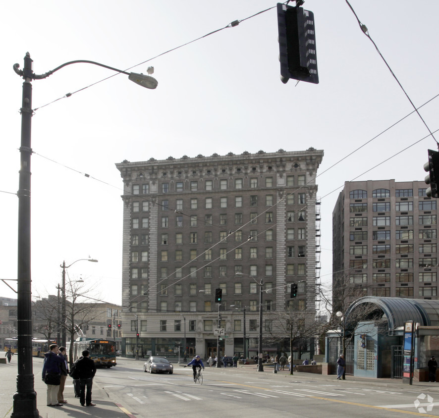 Foto del edificio - Frye Apartments