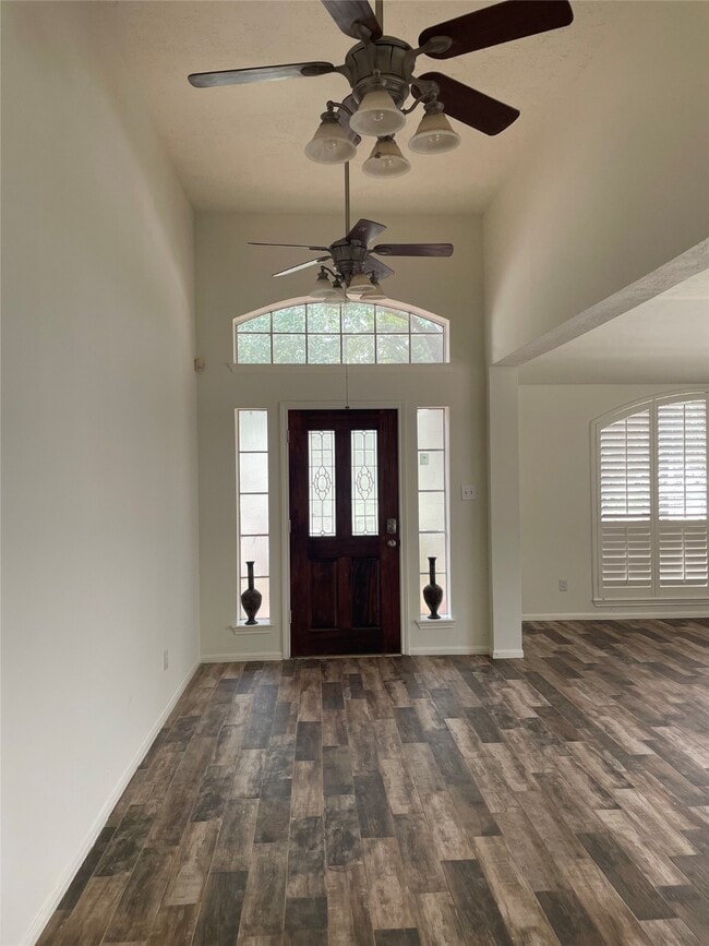 Building Photo - 11306 Yorkshire Oaks Dr