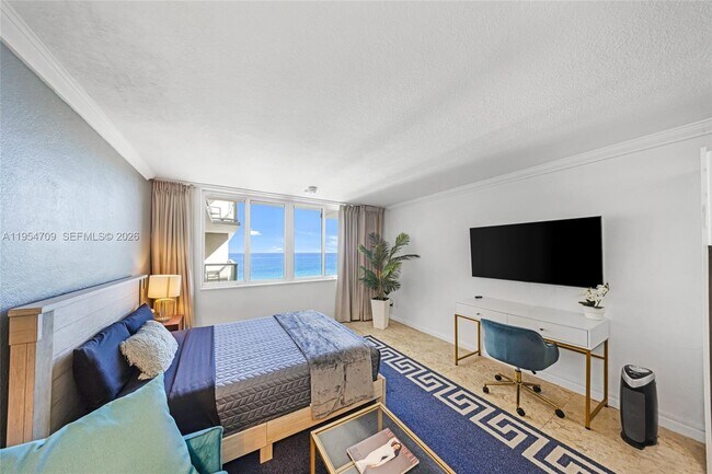 Foto del edificio - 19201 Collins Ave