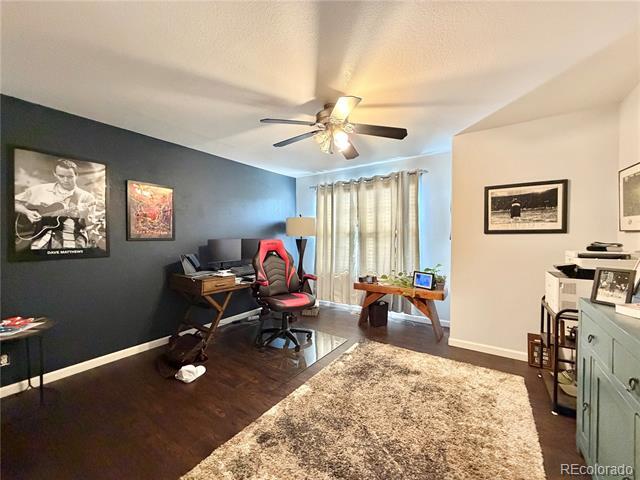 Foto del edificio - 10797 Madison Way