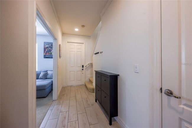 Building Photo - 14128 Avenue of the Groves