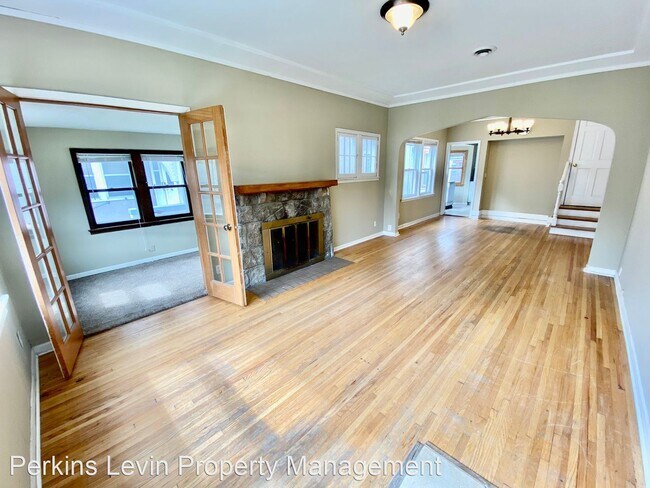 Building Photo - 5 br, 2 bath House - 3312 Girard Ave S