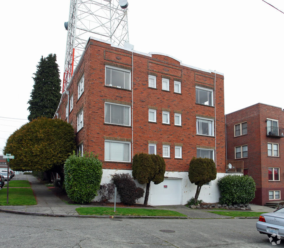 Foto del edificio - Tower Apartments