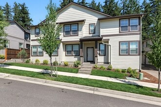 Building Photo - 14398 SW 165th Ave