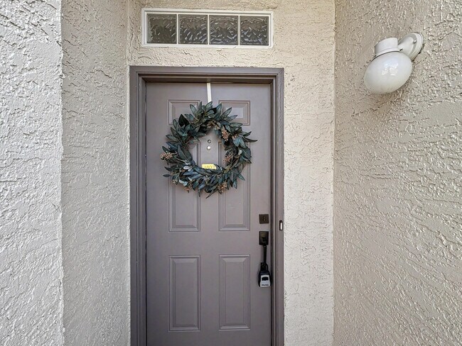 Foto del edificio - 6501 San Antonio Dr NE
