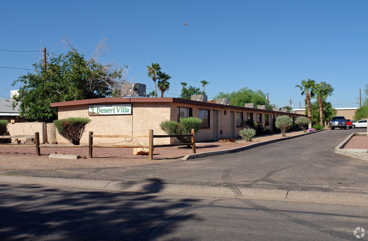 Primary Photo - Desert Villa