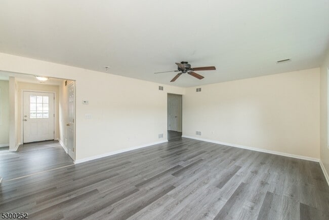 Foto del edificio - 21 Walsh St