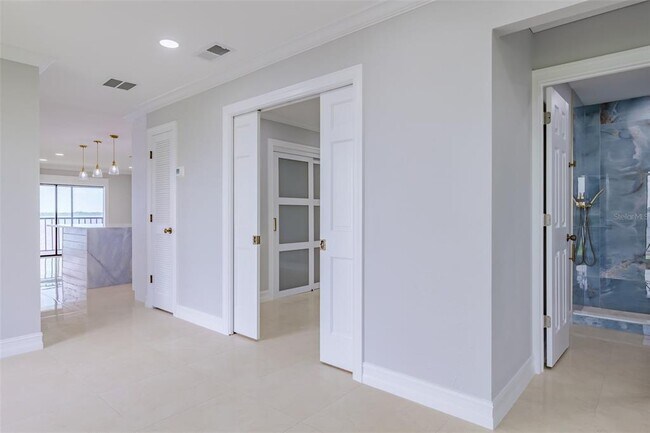 Foto del edificio - 4403 7th St E