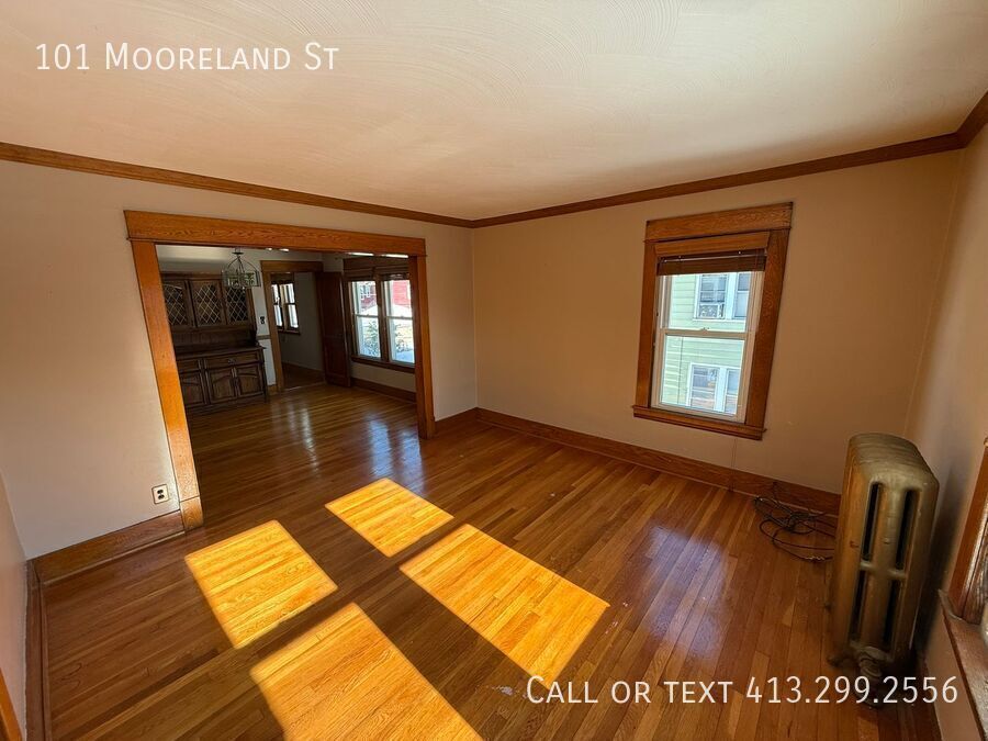 Photo - 101 Mooreland St-