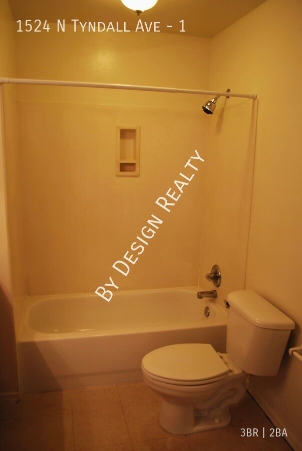 Foto del edificio - UofA 3 Bed 2 Bath - 1/2 Mile to Campus