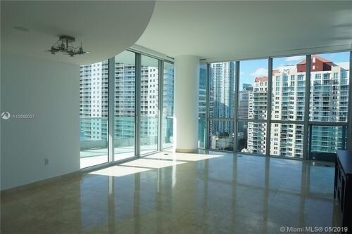 Building Photo - 1331 Brickell Bay Dr