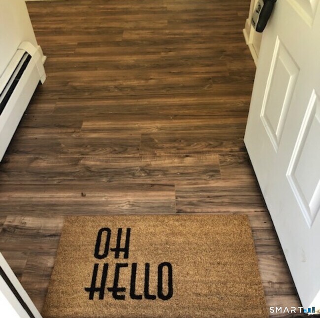 Foto del edificio - 525 Munger Ln