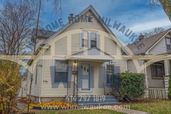 Building Photo - FREE APPLICATION! Beautiful 3-bedroom Sing...