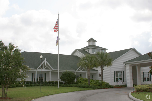 Building Photo - Highlands At Scotland Yards